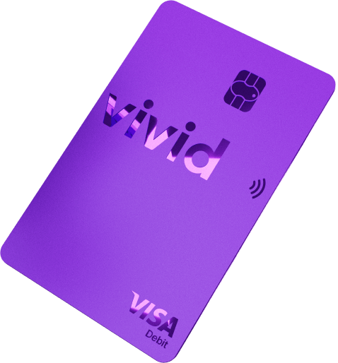 tarjeta del banco vivd money de color morado que ofrecen para empresas